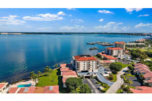 6145 Sun Blvd, St. Petersburg, FL 33715, Sold 11/05/21