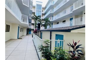 18450 Gulf Blvd, Indian Shores, FL 33785, Sold 01/10/22