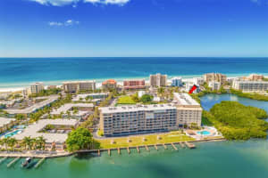 19451 Gulf Blvd, Indian Shores, FL 33785, Sold 12/21/21