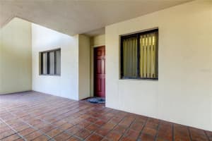 7435 Bayshore Dr, Treasure Island, FL 33706, Sold 12/03/21