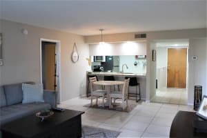 2593 Countryside Blvd, Clearwater, FL 33761, Sold 12/16/21