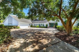 8950 Royal Birkdale Ln, Orlando, FL 32819, Sold 01/14/22