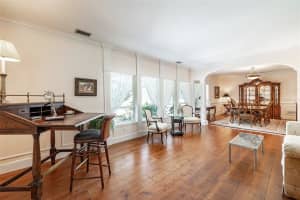 8950 Royal Birkdale Ln, Orlando, FL 32819, Sold 01/14/22