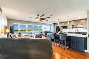 7200 Sunshine Skyway Ln S, St. Petersburg, FL 33711, Sold 12/17/21