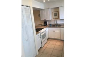 1801 Gulf Dr N, Bradenton Beach, FL 34217, Sold 11/24/21