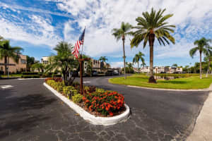 202 Elmwood Cir, Seminole, FL 33777, Sold 01/04/22