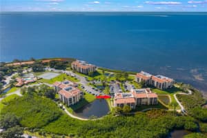201 Mariner Dr, Tarpon Springs, FL 34689, Sold 01/31/22