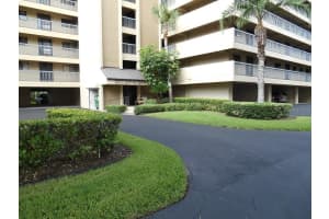 1817 Golf View Dr, Tarpon Springs, FL 34689, Sold 11/22/21