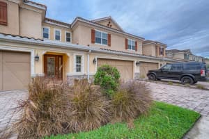 8725 Terracina Lake Dr, Tampa, FL 33625, Sold 12/17/21