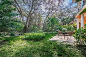 190 Banyan Bay Dr, St. Petersburg, FL 33705, Sold 12/28/21