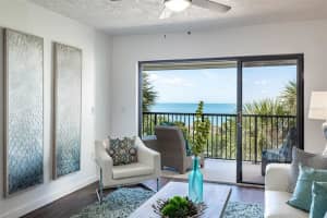 7564 Bayshore Dr, Treasure Island, FL 33706, Sold 01/26/22