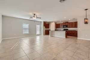5125 White Chicory Dr, Ruskin, FL 33572, Sold 12/10/21