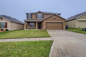 313 Aberdeen Dr, Davenport, FL 33896, Sold 12/08/21