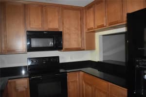 9632 Charlesberg Dr, Tampa, FL 33635, Sold 01/14/22