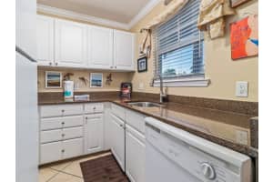 19417 Gulf Blvd, Indian Shores, FL 33785, Sold 01/10/22