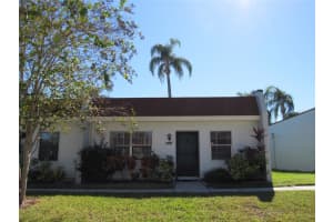 13832 Mission Oaks Blvd, Seminole, FL 33776, Sold 02/14/22