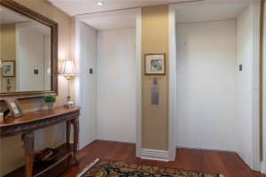 400 Beach Dr NE, St. Petersburg, FL 33701, Sold 03/28/22