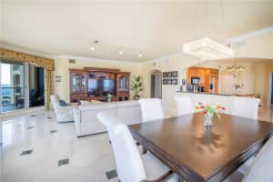 100 Beach Dr NE, St. Petersburg, FL 33701, Sold 03/31/22