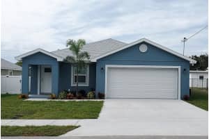 316 Bennett St, Auburndale, FL 33823, Sold 12/06/21
