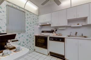 6960 20th Ave N, St. Petersburg, FL 33710, Sold 12/10/21