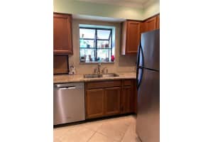 2010 Hammock Pine Blvd, Clearwater, FL 33761, Sold 12/14/21