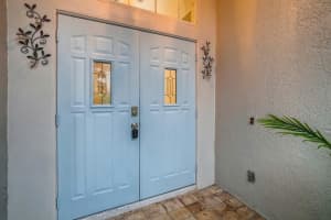 2100 Emerald Green Cir, Oviedo, FL 32765, Sold 12/08/21