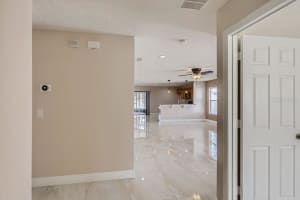 3251 Amberley Park Cir, Kissimmee, FL 34743, Sold 01/26/22