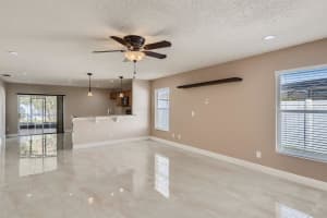 3251 Amberley Park Cir, Kissimmee, FL 34743, Sold 01/26/22