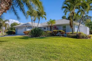 5303 88th St W, Bradenton, FL 34210, Sold 01/20/22