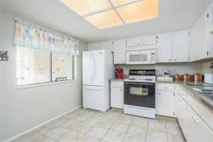 2561 Royal Pines Cir, Clearwater, FL 33763, Sold 02/09/22