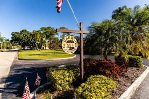 214 Cedarwood Cir, Seminole, FL 33777, Sold 01/26/22