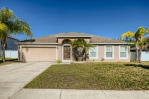 379 Pine Shadow Ln, Auburndale, FL 33823, Sold 02/06/22