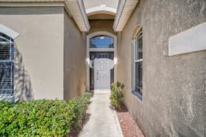 10638 Shady Preserve Dr, Riverview, FL 33579, Sold 02/20/22