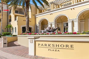300 Beach Dr NE, St. Petersburg, FL 33701, Sold 01/12/22