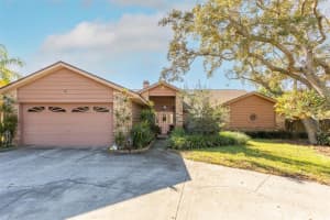 1726 Pinellas Point Dr S, St. Petersburg, FL 33712, Sold 01/05/22