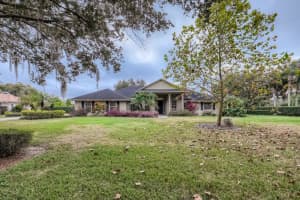 108 Wyndham Dr, Winter Haven, FL 33884, Sold 01/26/22
