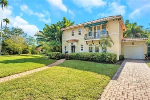1310 Murok Way S, St. Petersburg, FL 33705, Sold 12/31/21