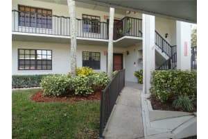 2020 Lakeview Dr, Clearwater, FL 33763, Sold 12/30/21
