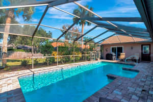 2924 Hillcreek Cir S, Clearwater, FL 33759, Sold 01/18/22