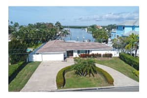 420 Capri Blvd, Treasure Island, FL 33706, Sold 01/14/22