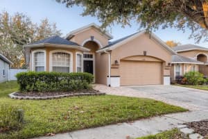 5598 Berwood Dr, Orlando, FL 32810, Sold 01/04/22