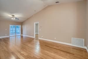 602 Queensbridge Dr, Lake Mary, FL 32746, Sold 02/02/22