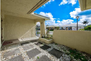 5443 Orange Blossom Rd, Pinellas Park, FL 33782, Sold 03/16/22