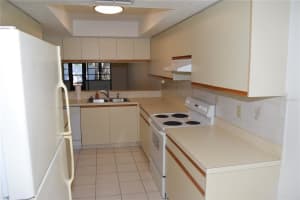 2902 Oak Cir, Tarpon Springs, FL 34689, Sold 01/14/22
