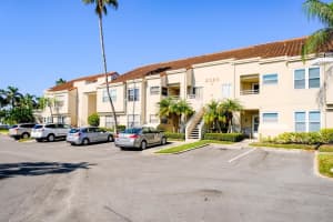 6020 Bahia Del Mar Cir, St. Petersburg, FL 33715, Sold 02/25/22