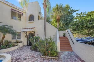 6101 34th St W, Bradenton, FL 34210, Sold 01/20/22