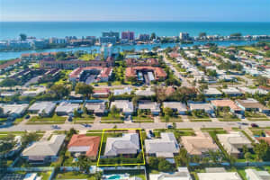 10311 Majestic Dr, Largo, FL 33774, Sold 02/17/22