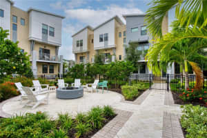 2538 13TH AVE N #19, ST PETERSBURG, FL 33713 Sold 02/06/23