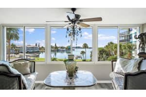 1868 Shore Dr S, South Pasadena, FL 33707, Sold 04/27/22