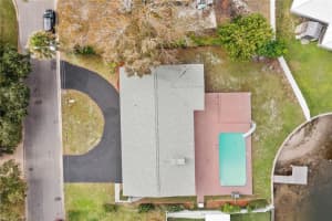 1085 37th Ave NE, St. Petersburg, FL 33704, Sold 02/11/22